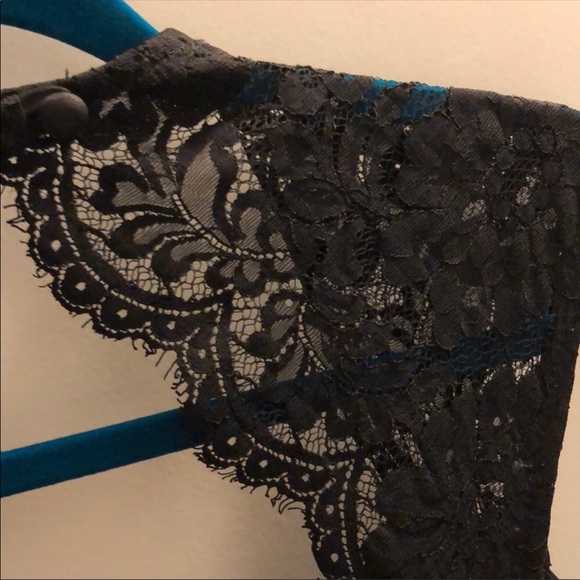 Beautiful peoplem cache dress. Worn only once. - Picture 3 of 5